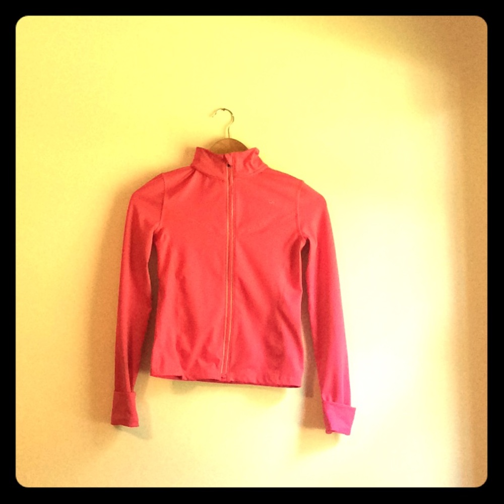 Gap Fit zippered activewear jacket